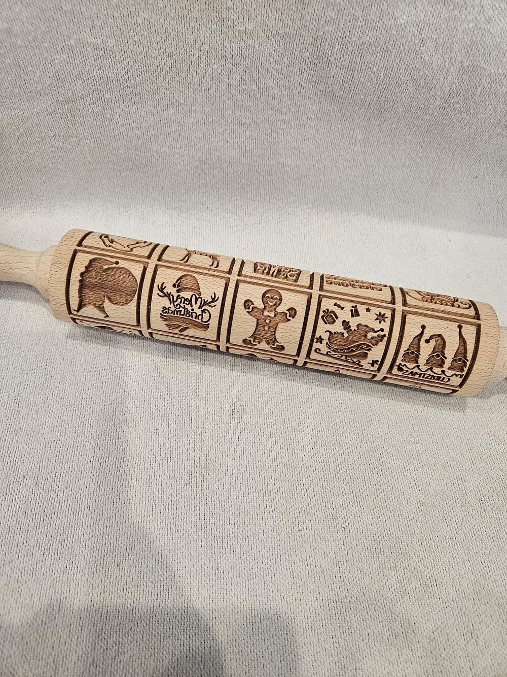 Embossed Wooden Rolling Pin - Natural Wood Cookie Decorator